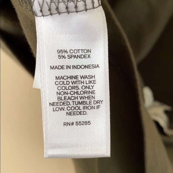 Express Halter Top - Picture 5 of 5